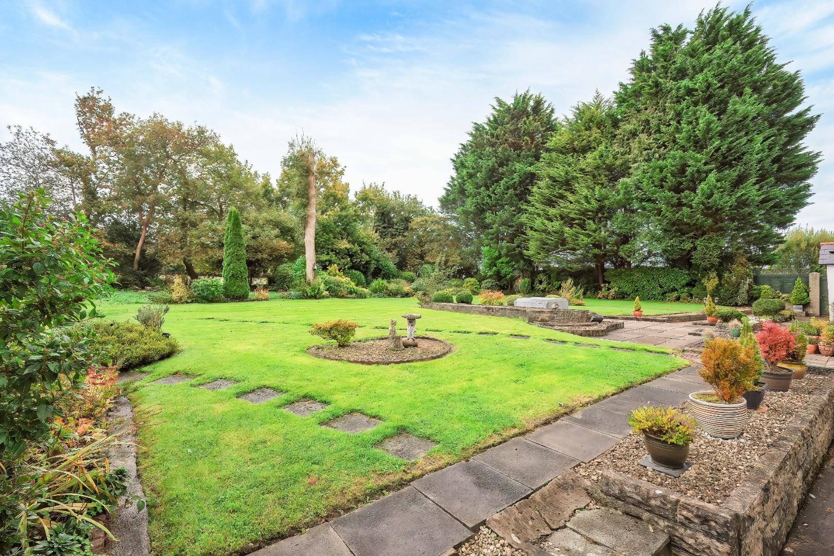 The Common, Bryncethin, Bridgend, CF32 9TA
